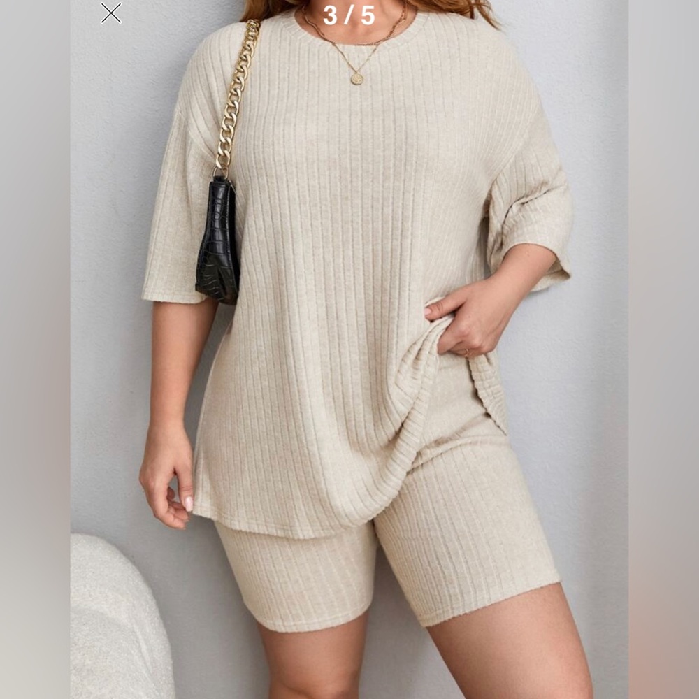 Shein Plus Shoulder Tee and Biker Short Size 0XL